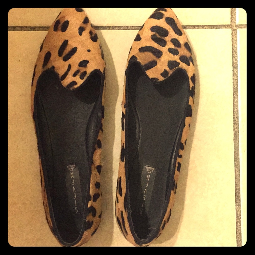 Steven by Steve Madden leopard smoking flats